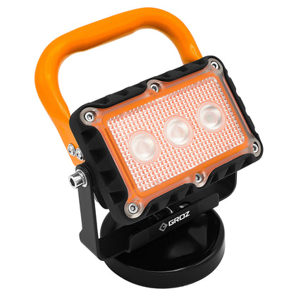 270° Swiveling LED Work Light, with Magnetic Base