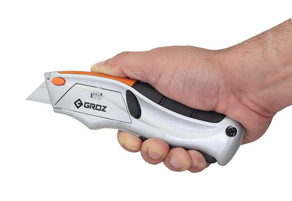 Groz Heavy Duty Retractable Utility Knife | Blade Storage – Holds up to 6 Extra Blades | Quick Release Button to Dispose of Blade | Lightweight Aluminum Body