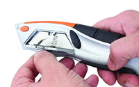 Retractable Utility Knife, with Blade Storage for up to 6 Extra Blades